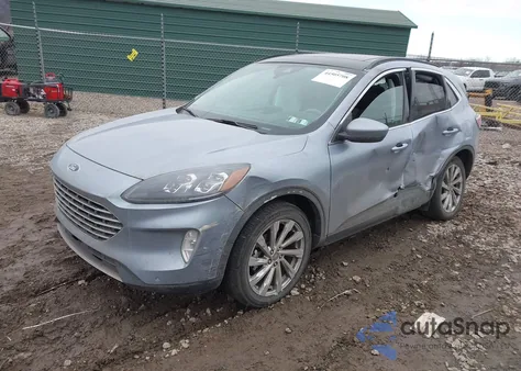 2022 Ford Escape Titanium z USA, uszkodzony, nr VIN 1FMCU9J94NUA14417